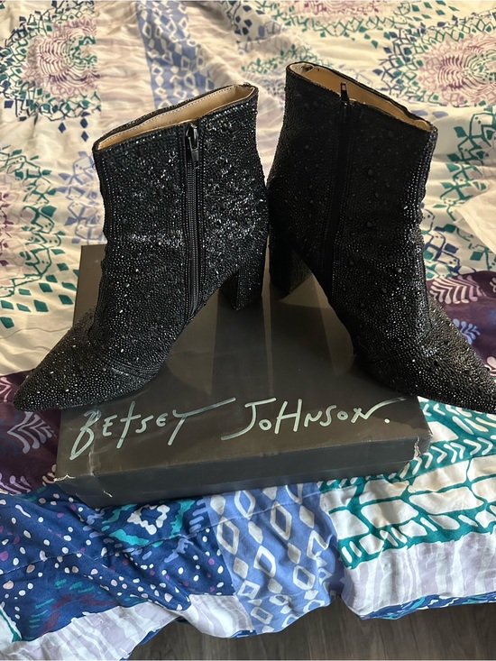 Betsey Johnson Shoes - Betsey Johnson Black Sparkle Pointed Toe Ankle Boots